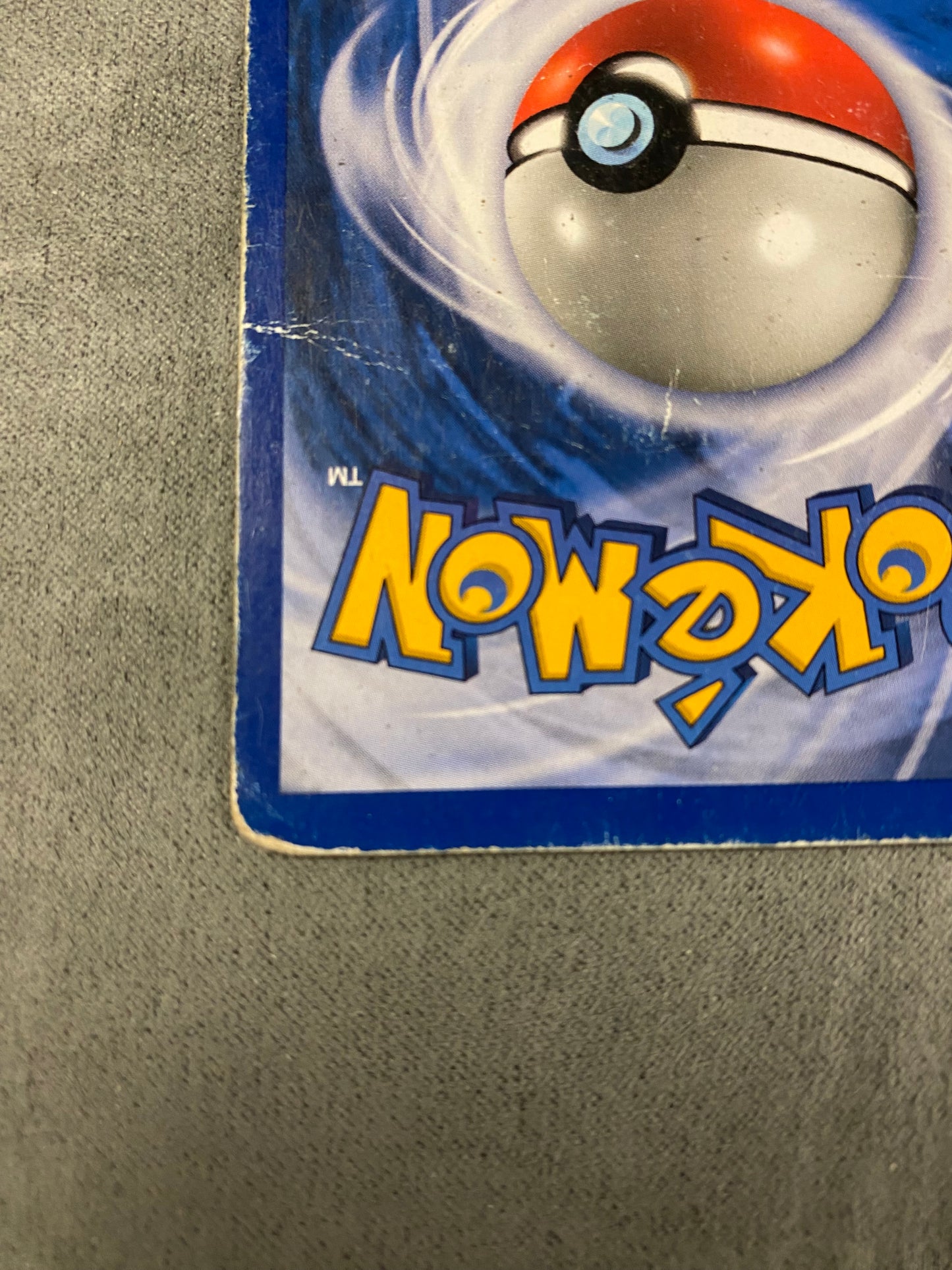 Carte pokémon Dracaufeu 4/102 set de base