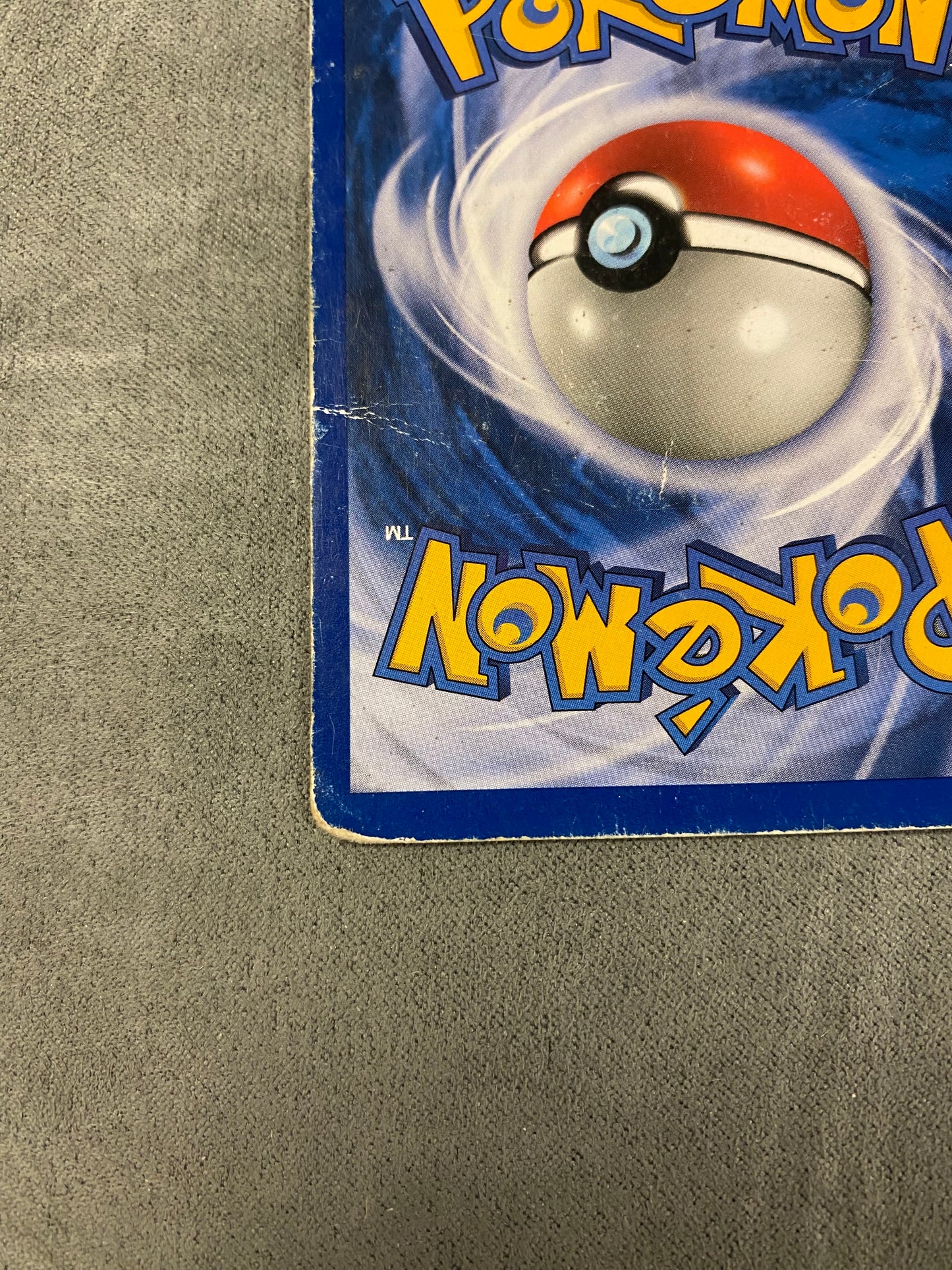 Carte pokémon Dracaufeu 4/102 set de base