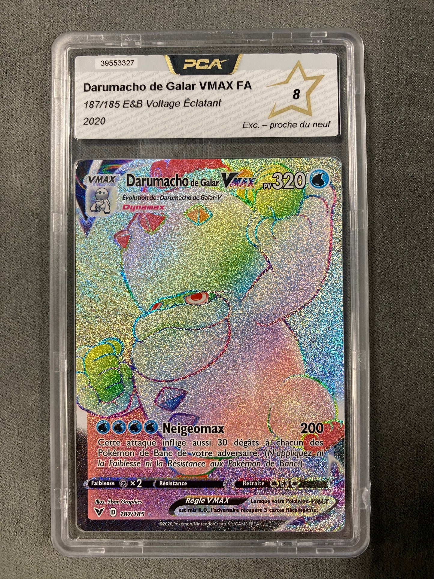 Carte Pokémon Darumacho de Galar Vmax Rainbow 187/185 Voltage éclatant PCA 8